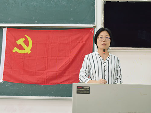 沈長霞作動員講話
