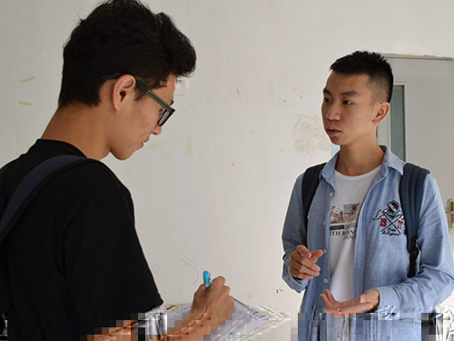 學員接受采訪