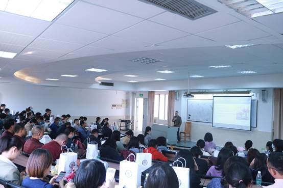 說明: C:\Users\Administrator\Desktop\202302192全院教職工大會\現場照片\選\IMG_4735.JPG